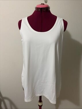 Simpli size 12 off white scoop-neck tank top Made in Canada